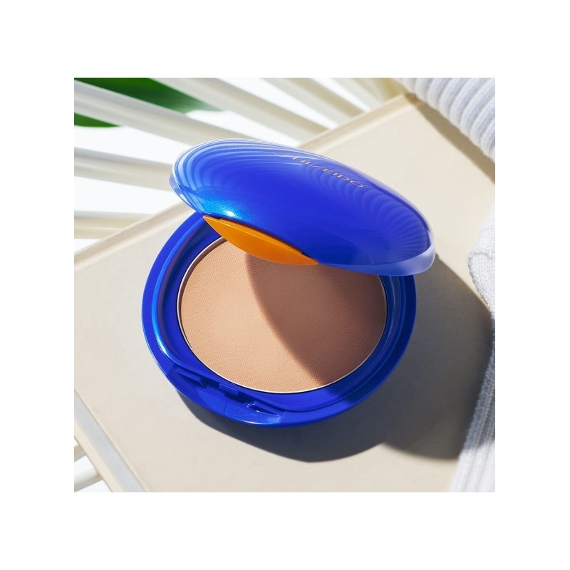 SHISEIDO SPF30 COMPACT FOUNDATION DARK BEIGE 12G
